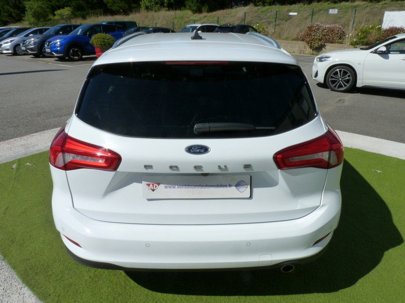Photo 16 de l'offre de FORD FOCUS SW 1.5 ECOBLUE 120CH TITANIUM X BVA à 16990€ chez Vent d'ouest automobiles