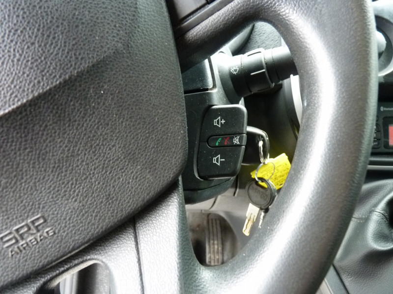 Photo 7 de l'offre de RENAULT KANGOO II EXPRESS 1.5 DCI 90CH CONFORT EDC EURO6 à 10990€ chez Vent d'ouest automobiles