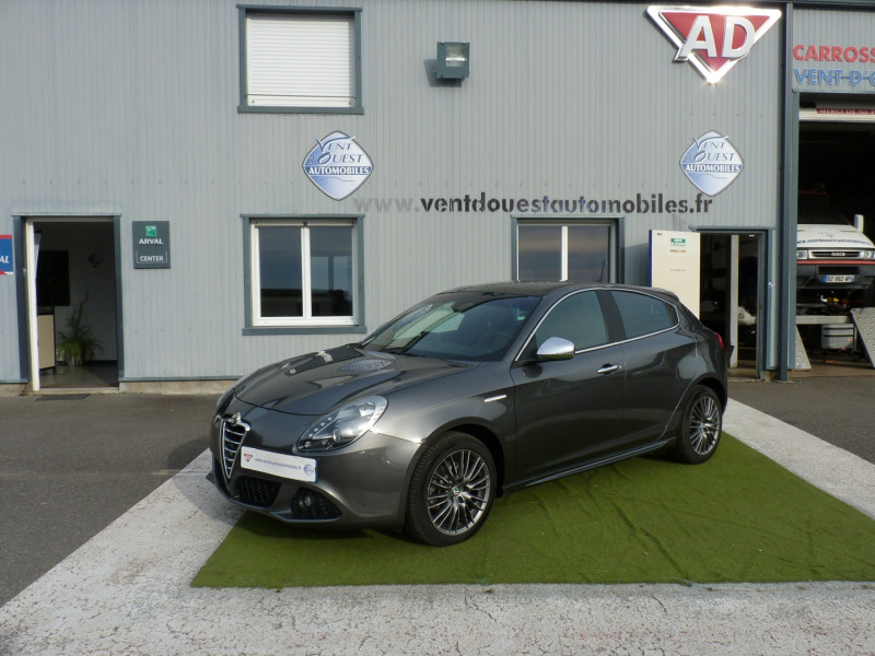 Alfa Romeo GIULIETTA 2.0 JTDM170 COLLEZIONE STOP&START ALFA TCT Diesel GRIS FONCE METAL Occasion à vendre
