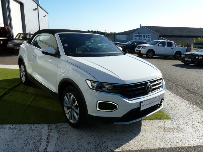 Photo 2 de l'offre de VOLKSWAGEN T-ROC CABRIOLET 1.5 TSI EVO 150CH STYLE DSG7 à 24490€ chez Vent d'ouest automobiles
