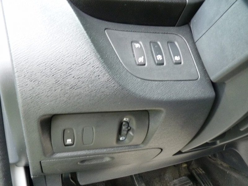 Photo 12 de l'offre de RENAULT KANGOO II EXPRESS 1.5 BLUE DCI 95CH EXTRA R-LINK à 10490€ chez Vent d'ouest automobiles