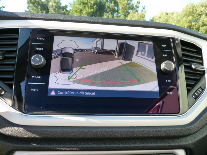 Photo 11 de l'offre de VOLKSWAGEN T-ROC CABRIOLET 1.5 TSI EVO 150CH STYLE DSG7 à 24490€ chez Vent d'ouest automobiles