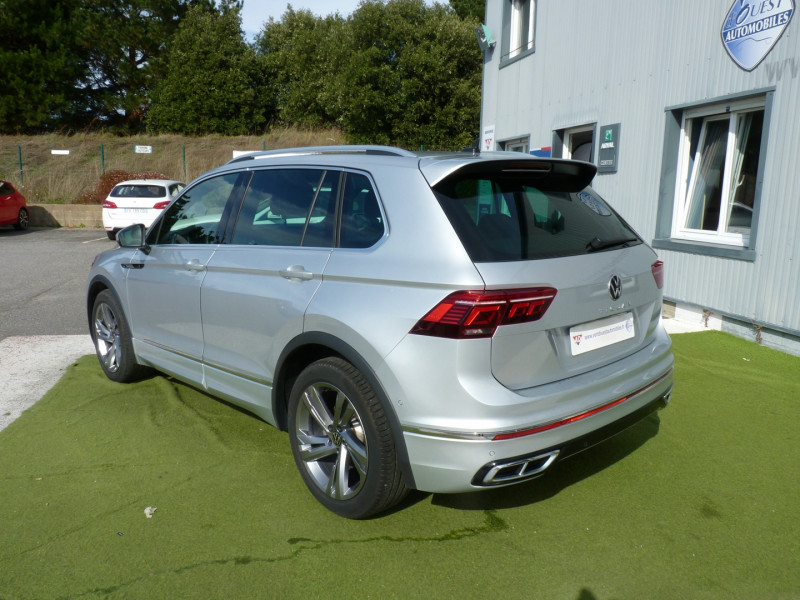 Photo 3 de l'offre de VOLKSWAGEN TIGUAN 1.5 TSI 150CH R-LINE EXCLUSIVE DSG7 à 39490€ chez Vent d'ouest automobiles