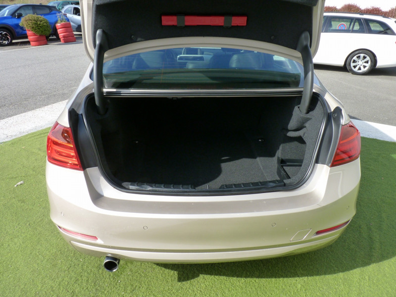 Photo 13 de l'offre de BMW SERIE 3 (F30) 320IA 184CH LOUNGE à 20990€ chez Vent d'ouest automobiles