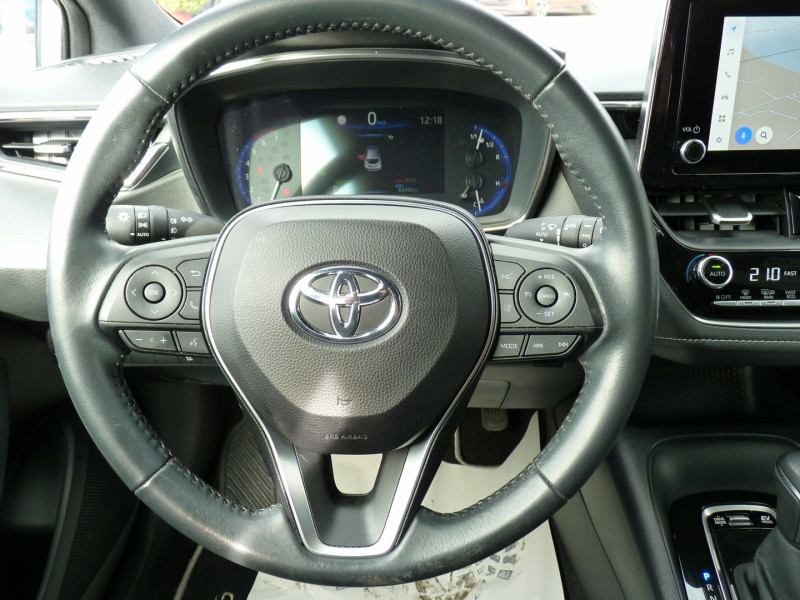Photo 8 de l'offre de TOYOTA COROLLA 122H DYNAMIC MY22 à 19990€ chez Vent d'ouest automobiles