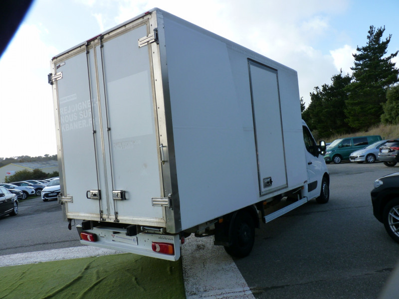 Photo 4 de l'offre de RENAULT MASTER III GRD VOL F3500 L3 2.3 DCI 170CH ENERGY 20M3 CONFORT EURO6 à 18990€ chez Vent d'ouest automobiles