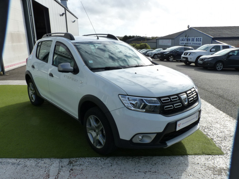 Photo 2 de l'offre de DACIA SANDERO 1.5 DCI 90CH STEPWAY à 13490€ chez Vent d'ouest automobiles