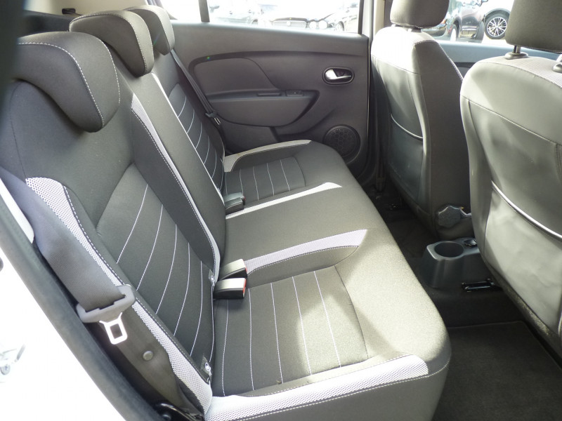 Photo 6 de l'offre de DACIA SANDERO 1.5 DCI 90CH STEPWAY à 13490€ chez Vent d'ouest automobiles