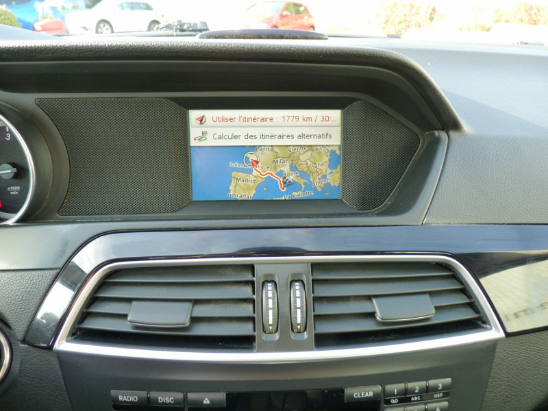 Photo 8 de l'offre de MERCEDES-BENZ CLASSE C BREAK 180 CDI CLASSIC 7G-TRONIC + à 12990€ chez Vent d'ouest automobiles