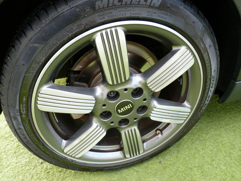 Photo 17 de l'offre de MINI MINI COOPER 136CH EDITION 60 YEARS BVA7 109G à 18990€ chez Vent d'ouest automobiles