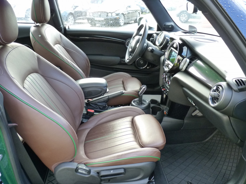 Photo 5 de l'offre de MINI MINI COOPER 136CH EDITION 60 YEARS BVA7 109G à 18990€ chez Vent d'ouest automobiles