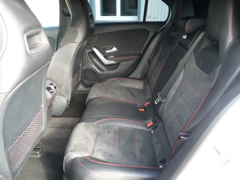 Photo 6 de l'offre de MERCEDES-BENZ CLASSE A 180 136CH AMG LINE 7G-DCT à 21990€ chez Vent d'ouest automobiles