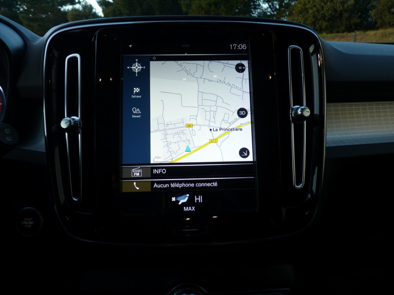 Photo 10 de l'offre de VOLVO XC40 D3 ADBLUE 150CH BUSINESS GEARTRONIC 8 à 20990€ chez Vent d'ouest automobiles