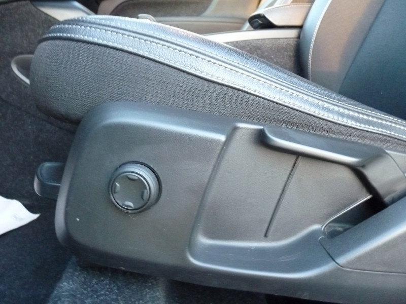 Photo 13 de l'offre de VOLVO XC40 D3 ADBLUE 150CH BUSINESS GEARTRONIC 8 à 20990€ chez Vent d'ouest automobiles