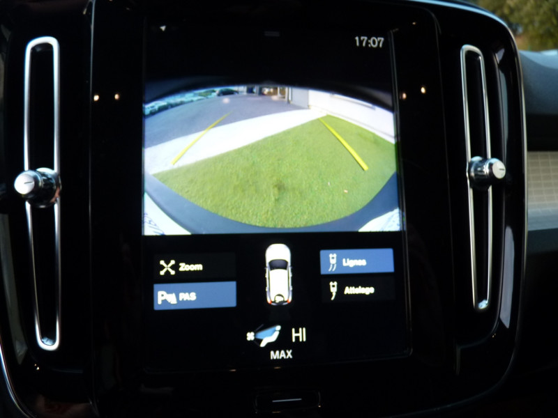 Photo 11 de l'offre de VOLVO XC40 D3 ADBLUE 150CH BUSINESS GEARTRONIC 8 à 20990€ chez Vent d'ouest automobiles