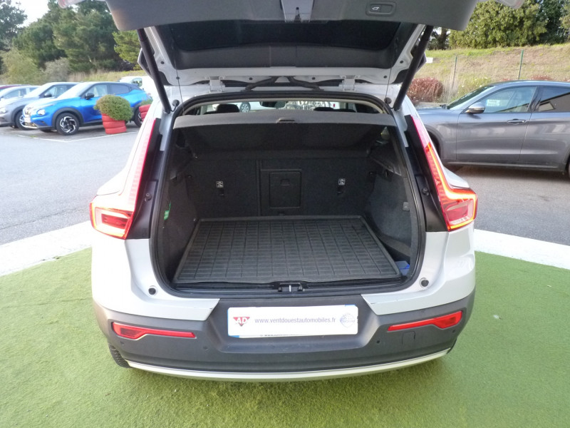 Photo 14 de l'offre de VOLVO XC40 D3 ADBLUE 150CH BUSINESS GEARTRONIC 8 à 20990€ chez Vent d'ouest automobiles
