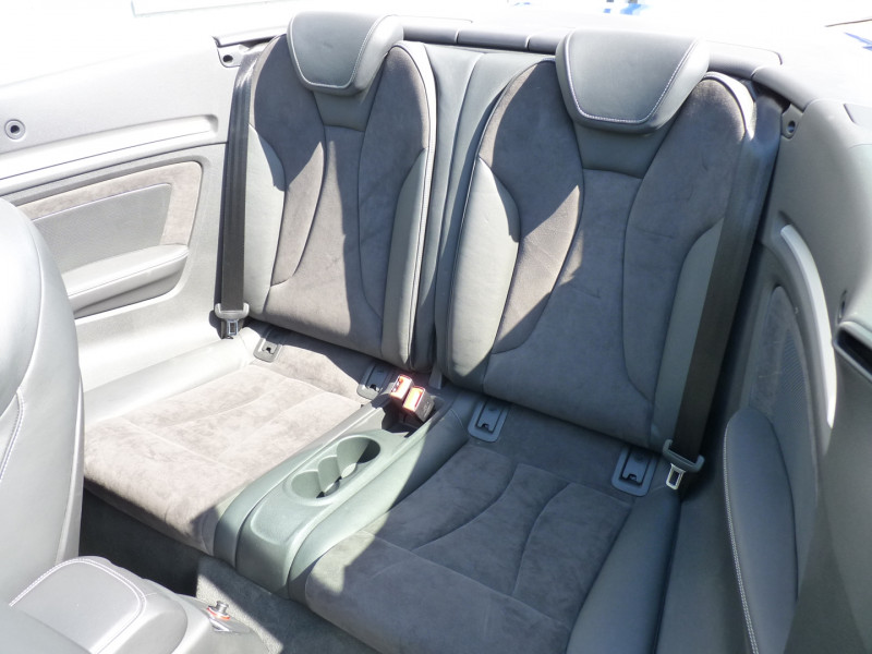 Photo 6 de l'offre de AUDI S3 CABRIOLET 2.0 TFSI 300CH QUATTRO S TRONIC 6 à 26990€ chez Vent d'ouest automobiles