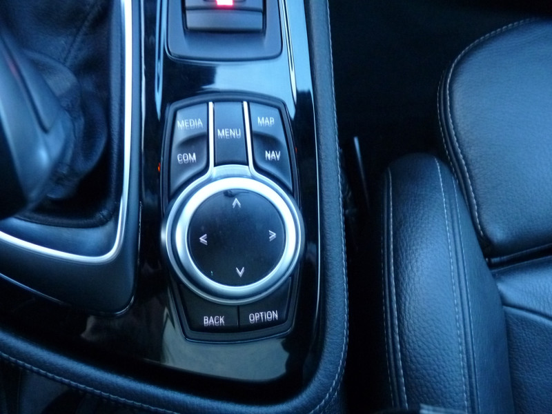 Photo 12 de l'offre de BMW SERIE 2 ACTIVETOURER (F45) 225XEA 224CH M SPORT à 18990€ chez Vent d'ouest automobiles