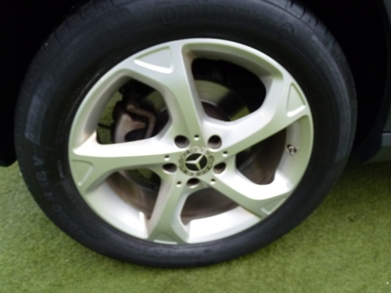 Photo 15 de l'offre de MERCEDES-BENZ GLA 200 D 136CH SENSATION 7G-DCT EURO6C à 22990€ chez Vent d'ouest automobiles