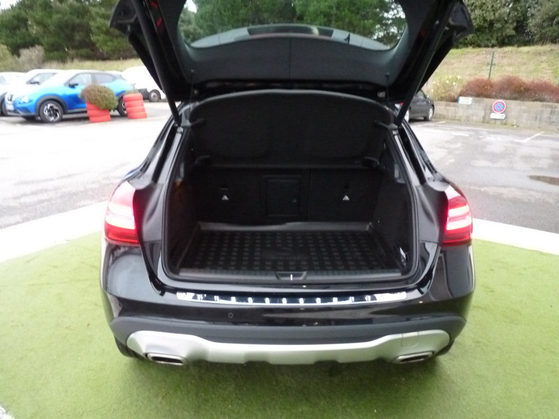 Photo 13 de l'offre de MERCEDES-BENZ GLA 200 D 136CH SENSATION 7G-DCT EURO6C à 22990€ chez Vent d'ouest automobiles