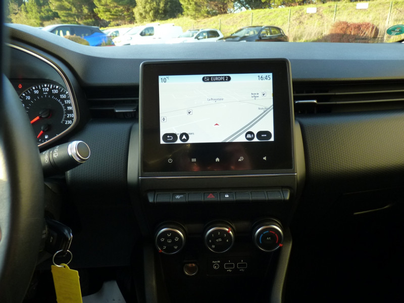 Photo 10 de l'offre de RENAULT CLIO V 1.0 SCE 65CH BUSINESS -21 à 11790€ chez Vent d'ouest automobiles