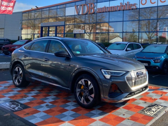 Acheter AUDI e-tron Sportback 50 SLINE 313 Toit Ouv Pano Matrix LED JA 20'' chez SN Diffusion