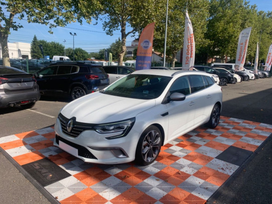 Acheter RENAULT MEGANE IV ESTATE 1.5 DCI 110 EDC GT LINE chez SN Diffusion