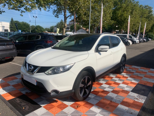 Acheter NISSAN Qashqai 1.6 DCI 130 N-CONNECTA TOIT PANO chez SN Diffusion