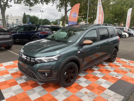 Acheter DACIA JOGGER ECO-G 100 SL EXTREME + PACK NAVIGATION & CONFORT 7PL chez SN Diffusion