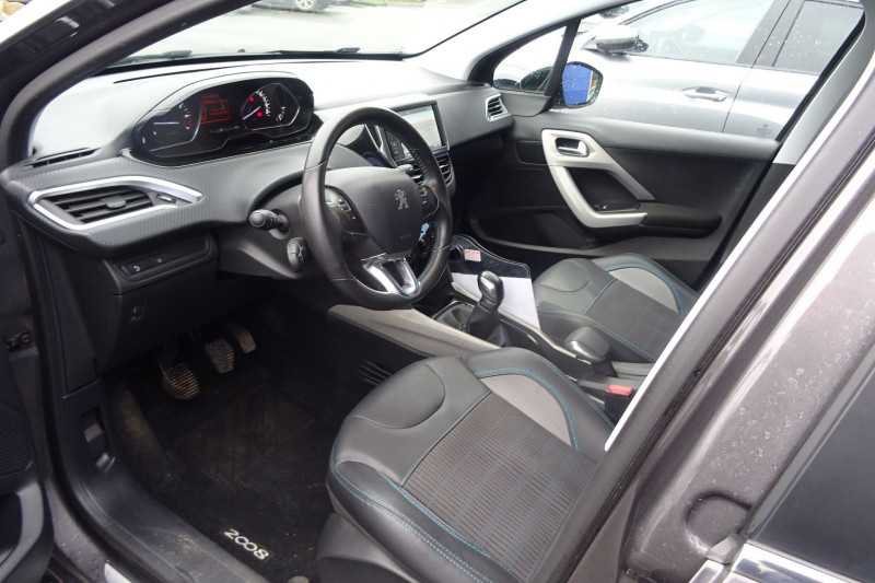 Photo 7 de l'offre de PEUGEOT 2008 1.2 PURETECH 110CH URBAN CROSS S&S à 10990€ chez Mézière Automobiles
