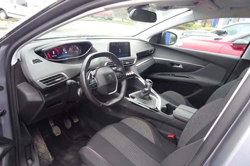 Photo 7 de l'offre de PEUGEOT 3008 1.6 BLUEHDI 120CH ACTIVE BUSINESS S&S BASSE CONSOMMATION à 15990€ chez Mézière Automobiles