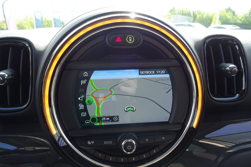 Photo 11 de l'offre de MINI COUNTRYMAN COOPER D 150CH BUSINESS DESIGN BVA8 à 24990€ chez Mézière Automobiles