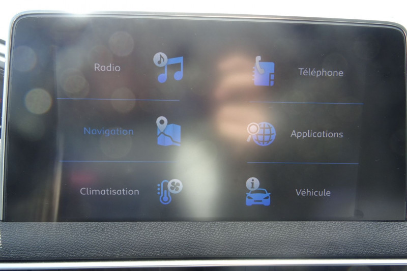 Photo 11 de l'offre de PEUGEOT 3008 1.2 PURETECH 130CH ALLURE S&S EAT8 109G à 19990€ chez Mézière Automobiles