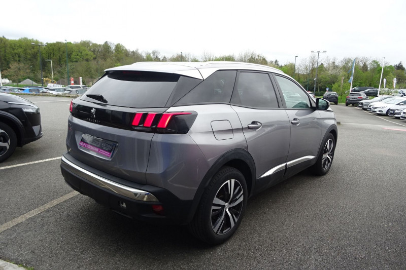 Photo 3 de l'offre de PEUGEOT 3008 1.5 BLUEHDI 130CH E6.C ALLURE S&S 6CV à 14990€ chez Mézière Automobiles