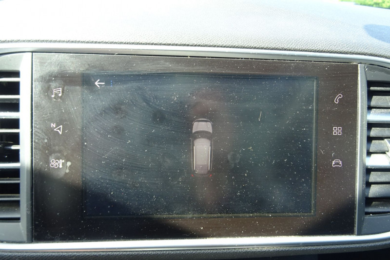 Photo 13 de l'offre de PEUGEOT 308 SW 1.5 BLUEHDI 130CH S&S ALLURE à 12990€ chez Mézière Automobiles