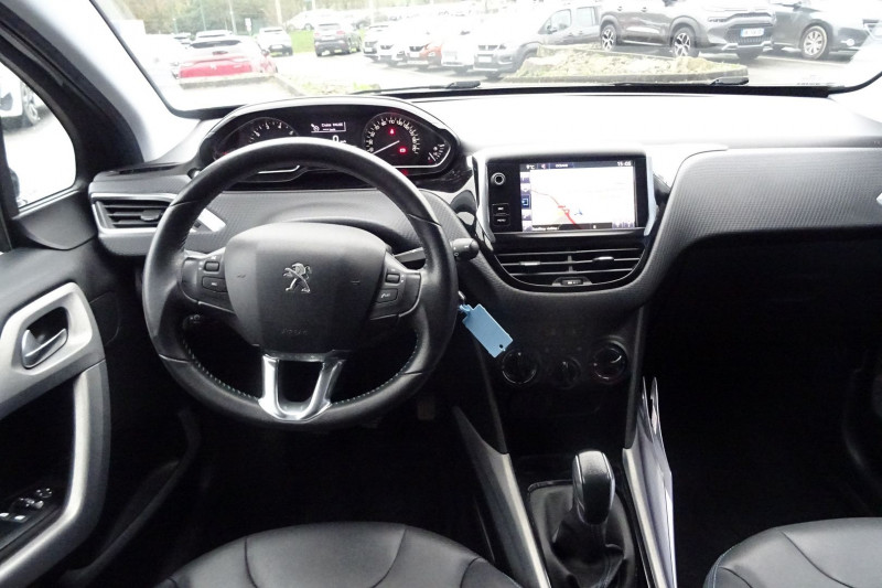 Photo 8 de l'offre de PEUGEOT 2008 1.2 PURETECH 110CH URBAN CROSS S&S à 10990€ chez Mézière Automobiles