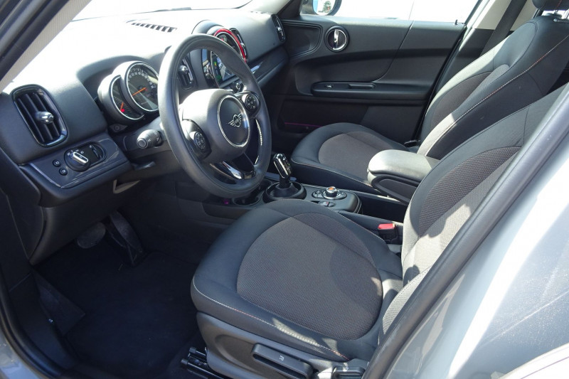Photo 8 de l'offre de MINI COUNTRYMAN COOPER D 150CH BUSINESS DESIGN BVA8 à 24990€ chez Mézière Automobiles