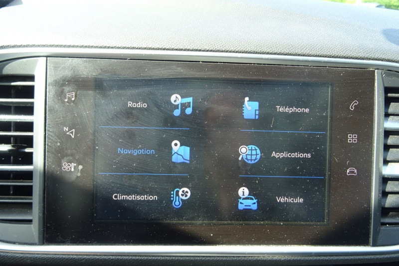 Photo 12 de l'offre de PEUGEOT 308 SW 1.5 BLUEHDI 130CH S&S ALLURE à 12990€ chez Mézière Automobiles