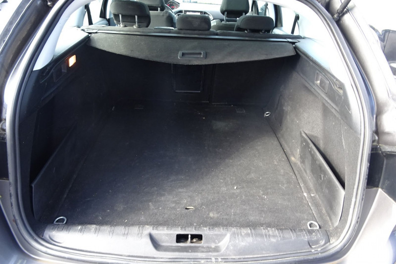 Photo 5 de l'offre de PEUGEOT 308 SW 1.5 BLUEHDI 130CH S&S ALLURE à 12990€ chez Mézière Automobiles