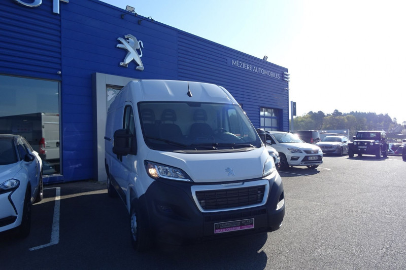 Photo 2 de l'offre de PEUGEOT BOXER FG 330 L2H2 2.2 BLUEHDI S&S 140CH PRO à 29990€ chez Mézière Automobiles