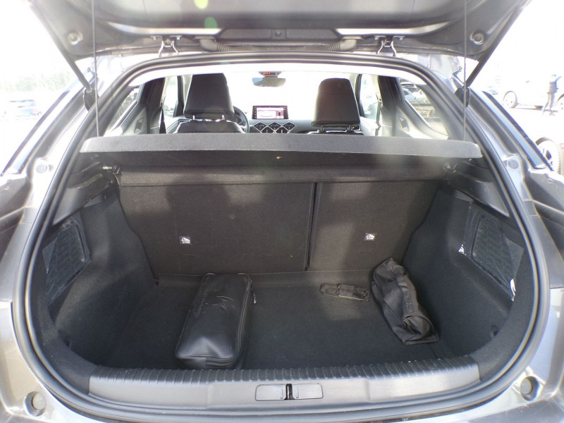 Photo 6 de l'offre de DS DS 3 CROSSBACK 1.5 BLUEHDI 130CH PERFORMANCE LINE AUTOMATIQUE à 27990€ chez Mézière Automobiles