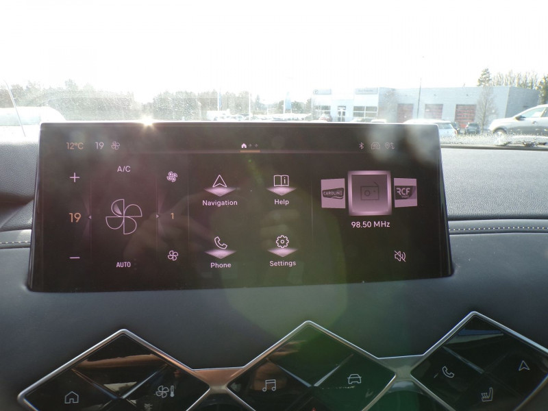 Photo 11 de l'offre de DS DS 3 CROSSBACK 1.5 BLUEHDI 130CH PERFORMANCE LINE AUTOMATIQUE à 27990€ chez Mézière Automobiles