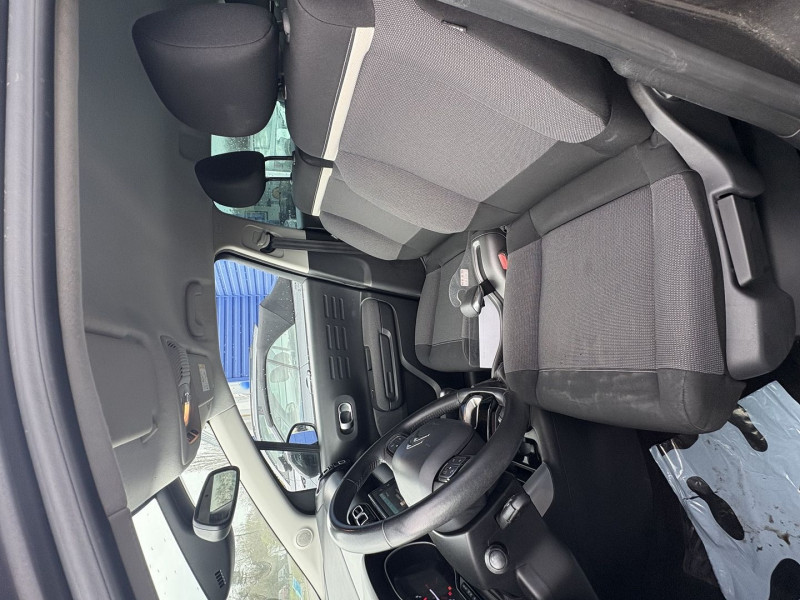 Photo 6 de l'offre de CITROEN C3 AIRCROSS BLUEHDI 100CH S&S SHINE E6.D à 14990€ chez Mézière Automobiles