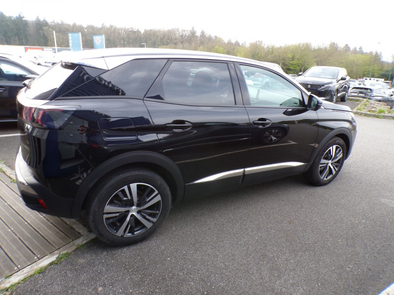 Photo 3 de l'offre de PEUGEOT 3008 1.5 BLUEHDI 130CH S&S ALLURE PACK EAT8 à 29990€ chez Mézière Automobiles