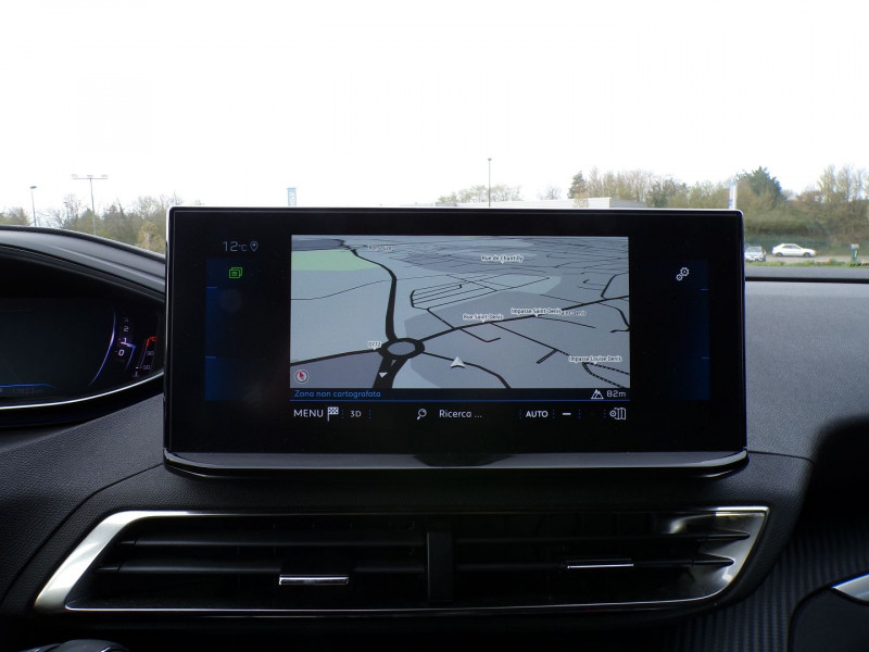 Photo 10 de l'offre de PEUGEOT 3008 1.5 BLUEHDI 130CH S&S ALLURE PACK EAT8 à 29990€ chez Mézière Automobiles