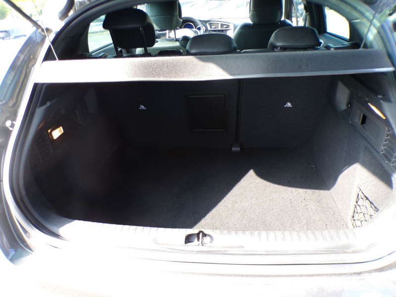 Photo 5 de l'offre de DS DS 4 CROSSBACK BLUEHDI 120 SPORT CHIC S&S à 16990€ chez Mézière Automobiles