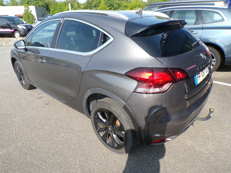 Photo 4 de l'offre de DS DS 4 CROSSBACK BLUEHDI 120 SPORT CHIC S&S à 16990€ chez Mézière Automobiles