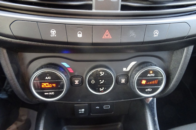 Photo 12 de l'offre de FIAT TIPO 1.4 95CH MIRROR MY19 5P à 11990€ chez Mézière Automobiles