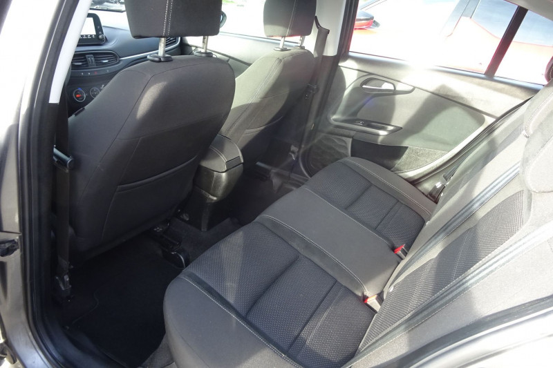 Photo 6 de l'offre de FIAT TIPO 1.4 95CH MIRROR MY19 5P à 11990€ chez Mézière Automobiles