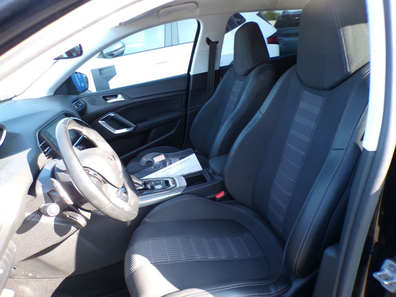 Photo 6 de l'offre de PEUGEOT 308 SW 1.5 BLUEHDI 130CH S&S ALLURE EAT8 à 15990€ chez Mézière Automobiles